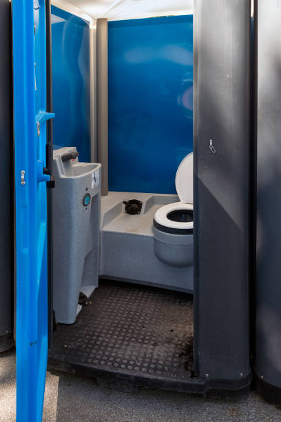 Best Porta potty delivery and setup  in Glens Falls North, NY